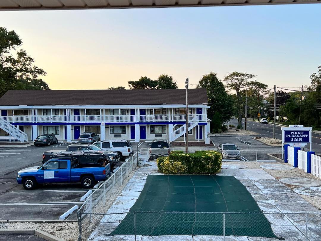 Point Pleasant Inn ポイント・プレザント・ビーチ エクステリア 写真