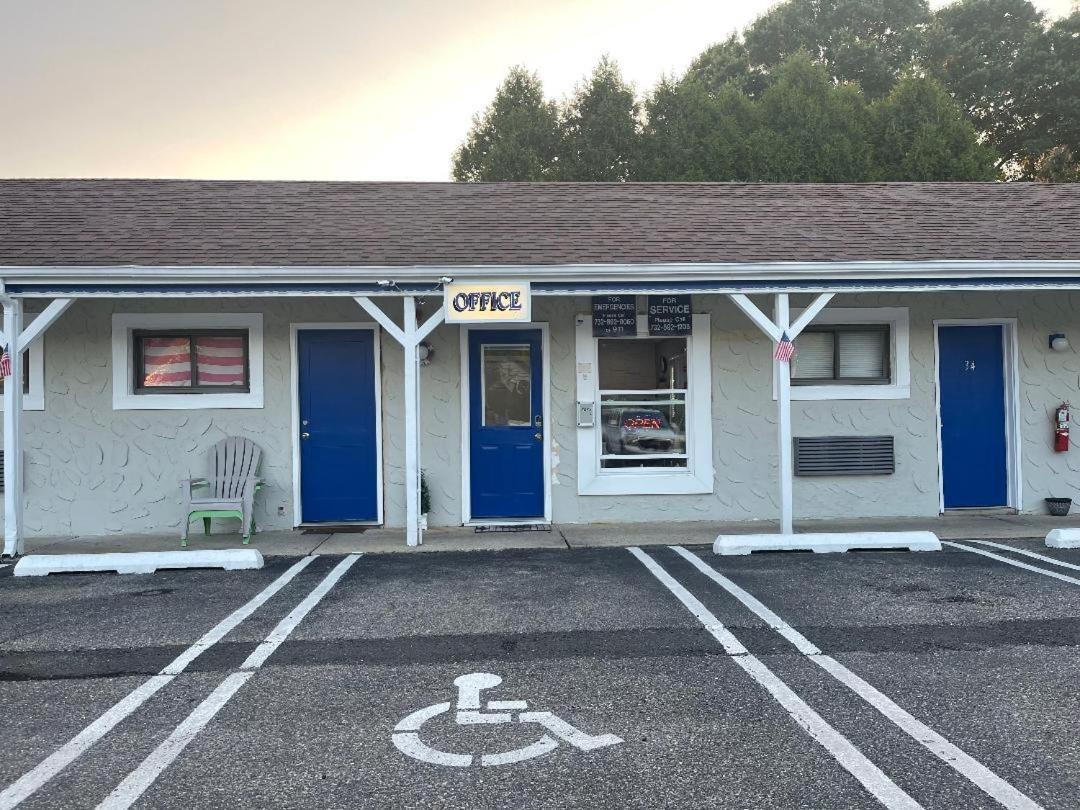 Point Pleasant Inn ポイント・プレザント・ビーチ エクステリア 写真
